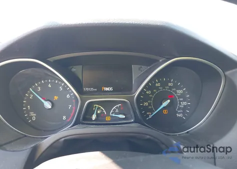 2015 Ford Focus Se z USA, uszkodzony, nr VIN 1FADP3F28FL365319